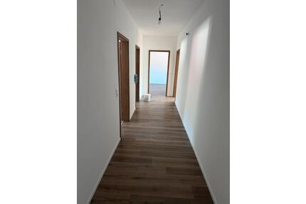 Frisch sanierte 3-Zimmer-Wohnung mit Balkon - Burgsinn