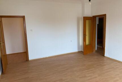 3 Zimmer Kueche Bad etc Voelklingen ca 85 qm - Völklingen