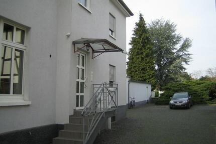 Schönes 1 Zimmer Dachgeschoss Appartement mit Pantryküche und Badewanne in Gießen-Wieseck (1004-5003)