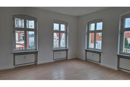 Helle 2 Raumwohnung im Zentrum von Neustrelitz