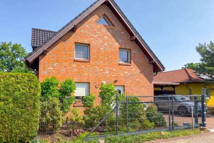 Haus zum Kaufen in Leegebruch 259.000,00 € 185 m²