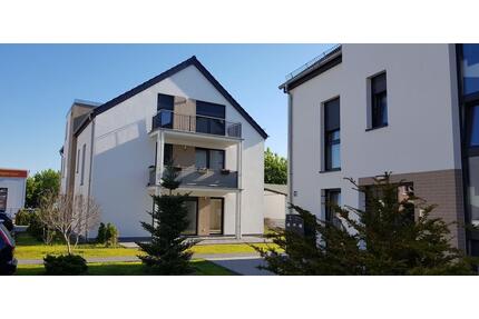 Moderne 2-Zimmer-Wohnung mit Terrasse in Oranienburg.