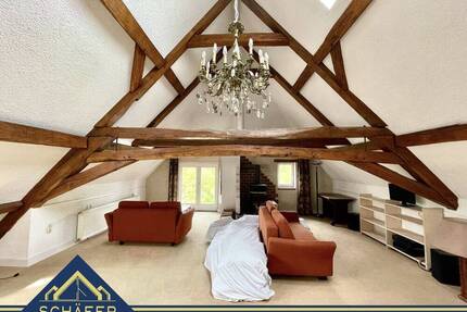 Historische Immobilie mit vielen Nutzungsmöglichkeiten und großem Grundstück in Wadgassen OT