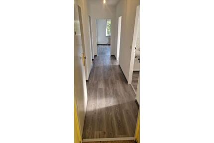 Top renovierte 3-Zimmer Wohnung in Dietzenbach