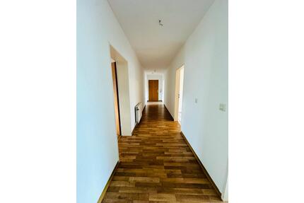 Mietwohnung in der Innenstadt - 590,00&nbsp;EUR Kaltmiete, ca.&nbsp; 84,00&nbsp;m&sup2; in Sangerhausen (PLZ: 06526)