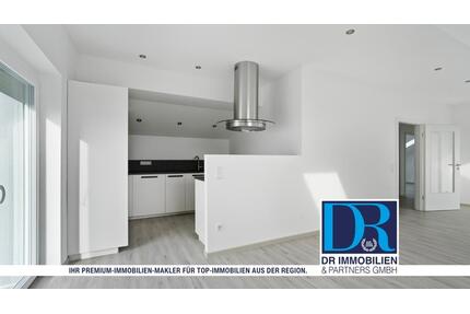 Moderne DG-Wohnung inkl. EBK und Außenstellplatz - Hepberg