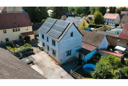 Einfamilienhaus - 249.000,00&nbsp;EUR Kaufpreis, ca.&nbsp; 155,00&nbsp;m&sup2; in Bad Bibra (PLZ: 06647)