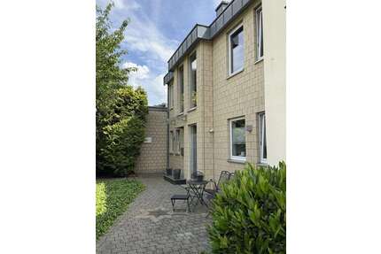 Haus zum Kaufen in Kaarst 768.000,00 € 180.14 m²
