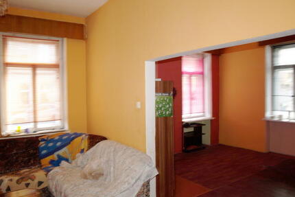 ObjNr:16832 - Stadthaus im Zentrum (Denkmalschutz) steht zur Sanierung frei - Frankenberg/Sa.