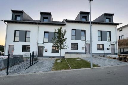 Neuwertiges Reihenhaus in Toplage Alzey Neubaugebiet Sonnenberg