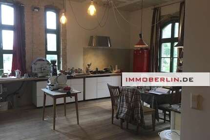 Haus zum Kaufen in Am Mellensee 210.000,00 € 326 m²