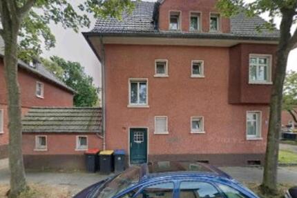 Mehrfamilienhaus mit 3 Wohnungen in Dinslaken Lohberg