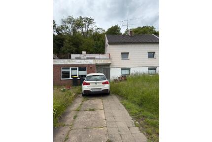 Wohnhaus in Winden - 149.000,00&nbsp;EUR Kaufpreis, ca.&nbsp; 112,00&nbsp;m&sup2; in Kreuzau (PLZ: 52372)