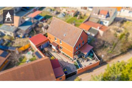 Kein Palast. Dafür Hofromantik, Platz und ein ziemlich gutes Gesamtpaket. - Ballenstedt Rieder