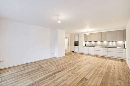 Wohnung zum Kaufen in München 895.000,00 € 122.43 m²