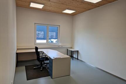 Büro Büroraum in Illertissen zu vermieten inkl. Küche WC