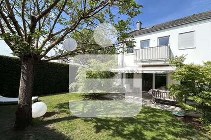 Haus zum Kaufen in Heroldsberg 715.000,00 € 153 m²
