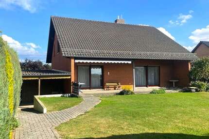 Haus zum Kaufen in Rollshausen 298.000,00 € 189 m²