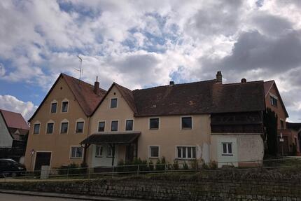 freistehendes Mehrfamilienhaus bzw. 2 Häuser ! Provisionsfrei ! - Thalmässing