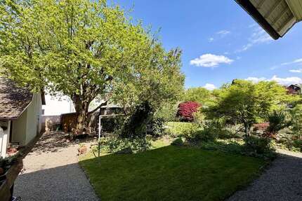 Haus zum Kaufen in Kirchzarten 1.100.000,00 € 288 m²