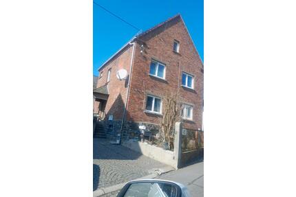 Einfamilienhaus in Gemünden mit Scheune und Stall - Beselich