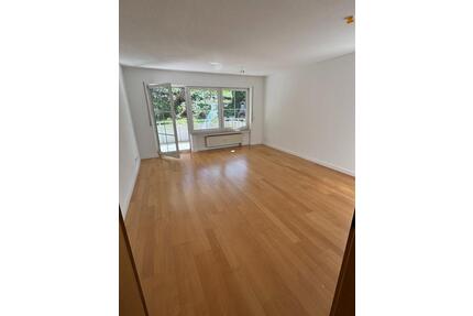Helle 3 Zimmer Whg, 75qm, mit Balkon, Garage & Stellplatz - Lüdenscheid Staberg