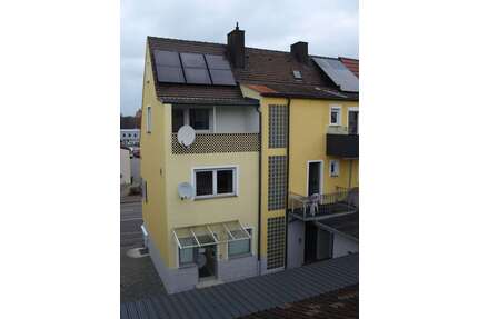 Haus zum Kaufen in Schwandorf 597.000,00 € 259 m²