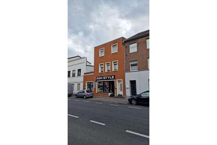 Haus zum Mieten in Düren 1.200,00 € 120 m²