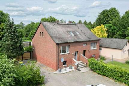 Haus zum Kaufen in Wesenberg 187.400,00 € 90.13 m²