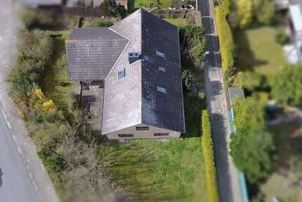 Haus zum Kaufen in Wolfenbüttel 359.000,00 € 194 m²