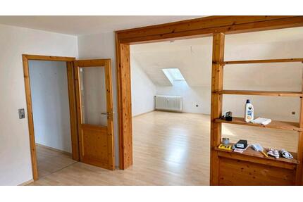 2,5 ZKB DG Wohnung zu vermieten, Parkplatz kostenfrei - Bad Zwesten