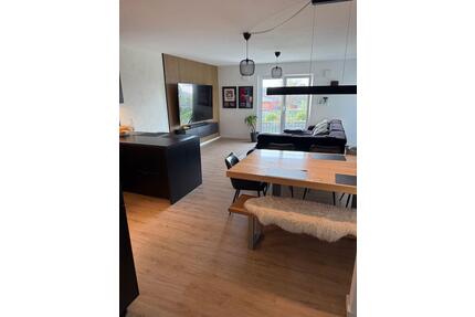 Moderne 3-Zimmer-Wohnung mit Balkon ab 01.06. in Salz - Bad Neustadt an der Saale