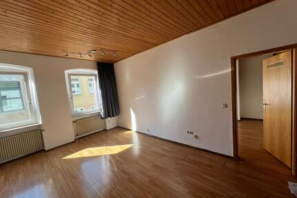 2-Zimmer-Wohnung in Bamberg - 990,00&nbsp;EUR Kaltmiete, ca.&nbsp; 80,00&nbsp;m&sup2; in Bamberg (PLZ: 96050) Gereuth