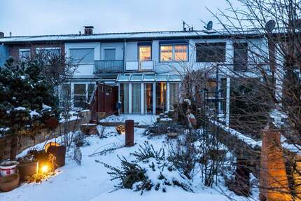 *** NECKISCHES RMH in beliebter LAGE im GEPFLEGTEN ZUSTAND und umfassenden MODERNISIERUNGEN *** - Delmenhorst Bungerhof