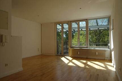 Barrierefreie 2,5 Zimmer Wohnung mit Aufzug im Zentrum - Waldkraiburg