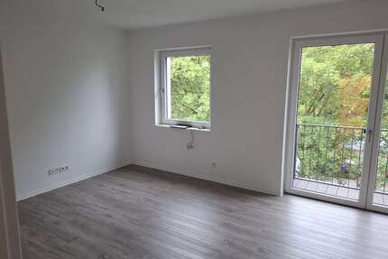 Wohnung zum Mieten in Zeulenroda-Triebes 297,00 € 33 m²