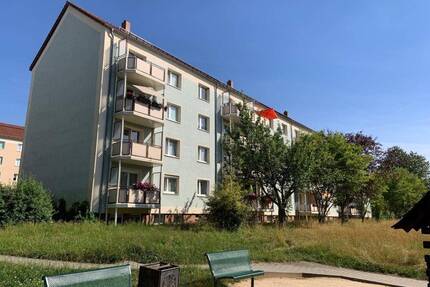 Tür auf, Möbel rein! - 339,00&nbsp;EUR Kaltmiete, ca.&nbsp; 52,20&nbsp;m&sup2;&nbsp;Wohnfl&auml;che in Wilkau-Haßlau (PLZ: 08112)