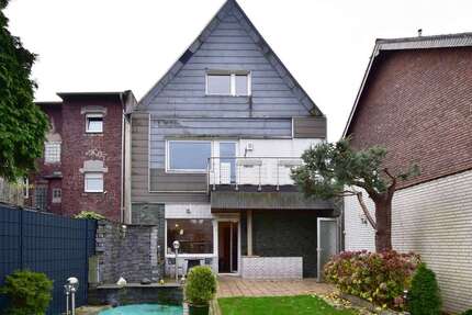 Haus zum Kaufen in Oberhausen 349.000,00 € 262.43 m²