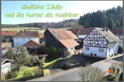 Haus zum Kaufen in Knüllwald 142.000,00 € 166 m²
