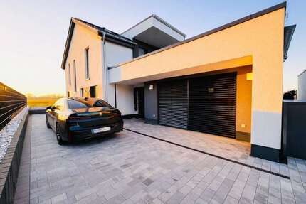 Haus zum Kaufen in Kolkwitz 1.295.000,00 € 267.04 m²