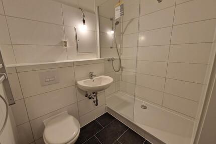 *Bezugsfertig ab 01.05.2026* - 3 Zimmer im EG mit großer Dusche, offener Küche und Balkon - Leipzig West