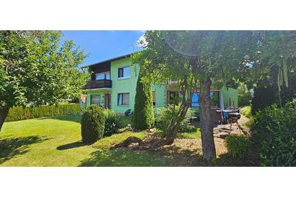 Gepflegtes und ruhig gelegenes Mehrfamilienhaus mit 4 Einheiten in Vilshofen - 2 3-Zimmer-Wohnungen - Rieden