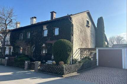 Charmantes Eigenheim! - 540.000,00&nbsp;EUR Kaufpreis, ca.&nbsp; 132,00&nbsp;m&sup2;&nbsp;Wohnfl&auml;che in Großkarolinenfeld (PLZ: 83109)