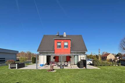 Haus zum Kaufen in Demitz-Thumitz 395.000,00 € 142.18 m²