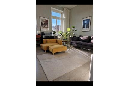 Untermiete - Möblierte 2-Zimmer-Altbauwohnung in Lornsenstraße - Kiel Blücherplatz