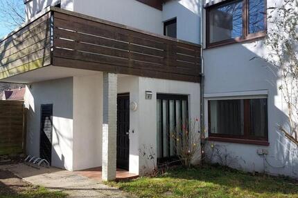 4 12-Zimmer-Wohnung separates Hinterhaus neue Küche - Flensburg