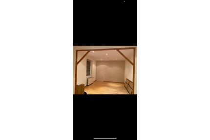 1,5 Zi Wohnung, Einbauküche, Diele, Bad, Kölner Straße, Krefeld