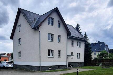 Drei Mehrfamilienhäuser mit insgesamt 18 Wohnungen - vollvermietet - - Flöha