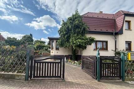 Haus zum Kaufen in Borsdorf 299.000,00 € 122.58 m²