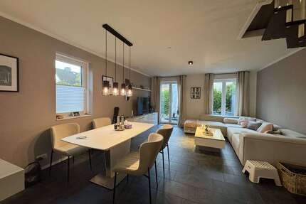 Haus zum Kaufen in Norderstedt 598.000,00 € 137 m²